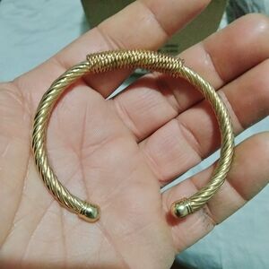 Gold Twisted Cable Cuff Bracelet - Unbranded